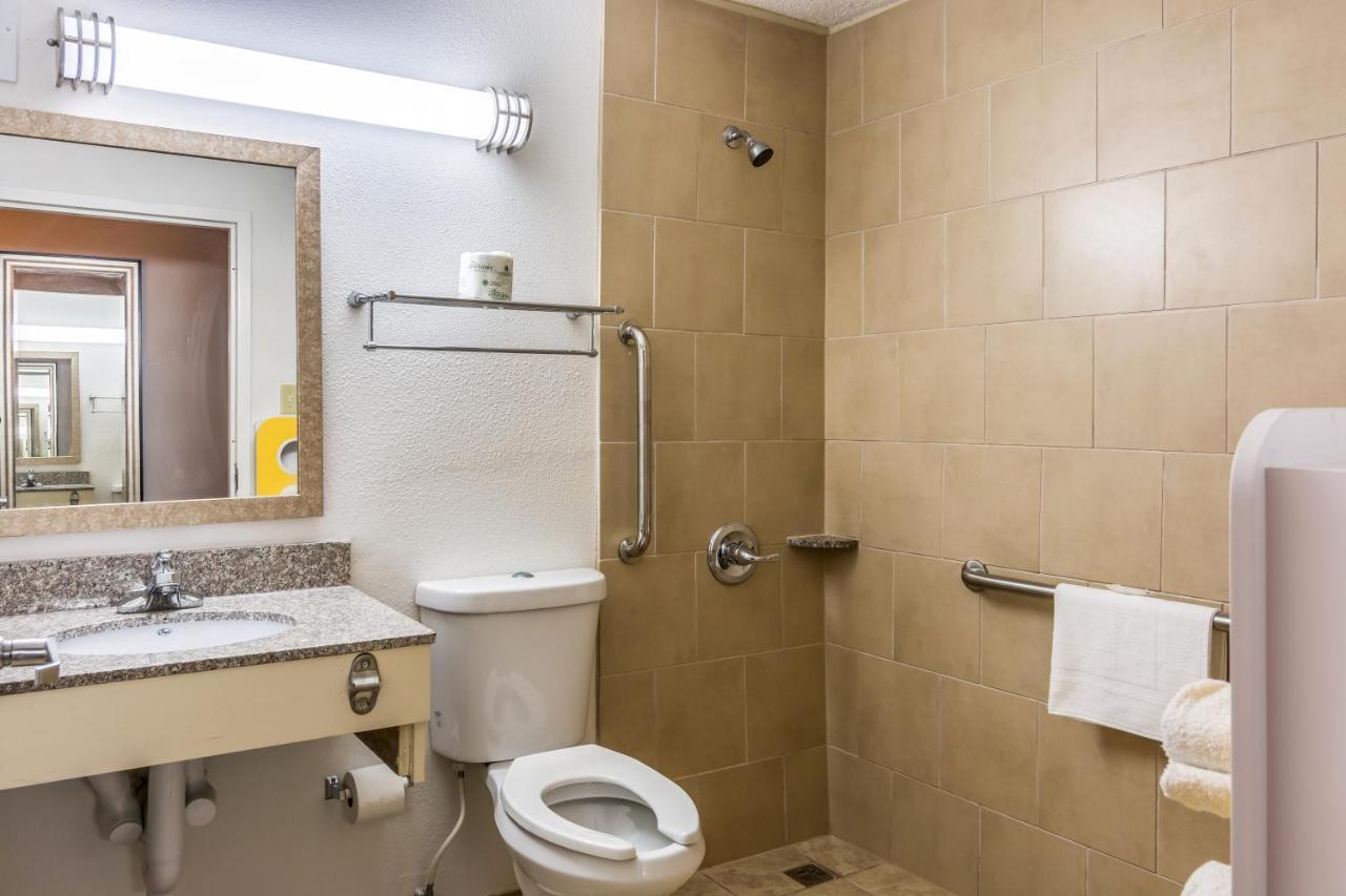 Motel 6-Petersburg, Va - Fort Lee Экстерьер фото